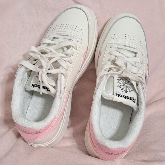 Reebok Club C Double sneakers in chalk with pink details - Picture 2 of 6